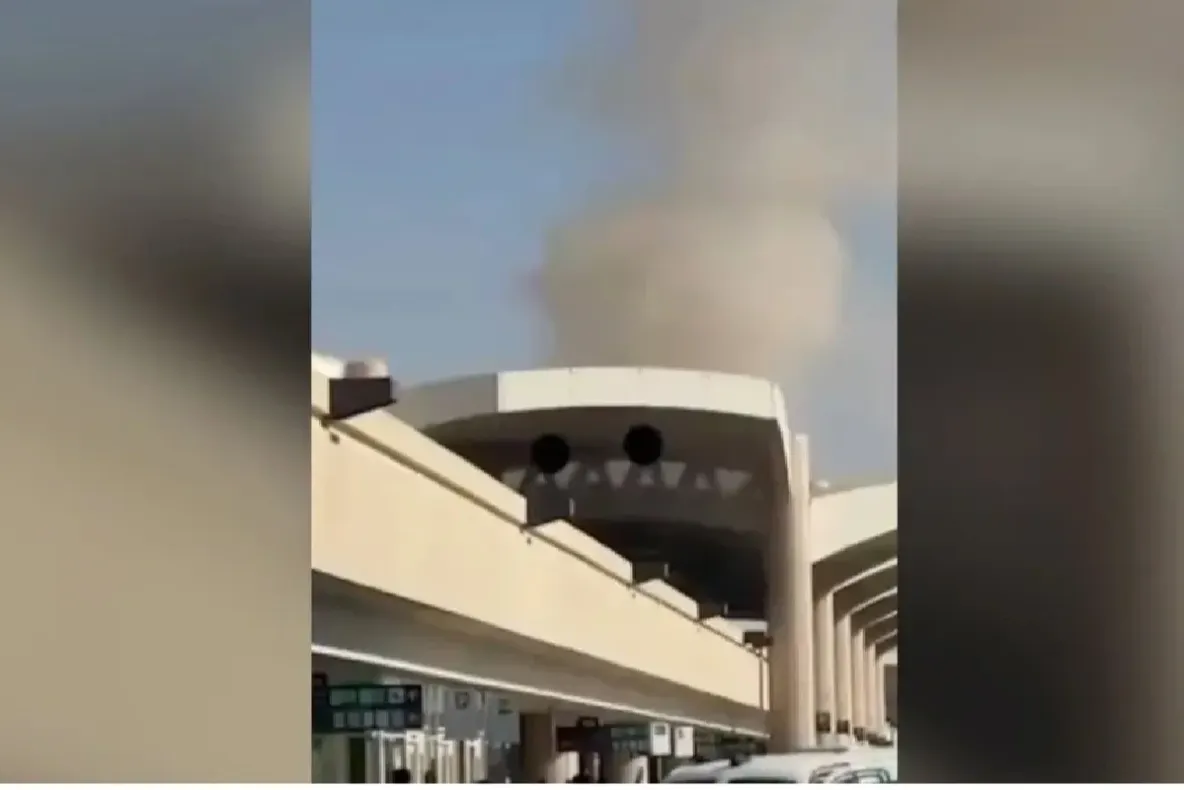 Aeroportul din Riad, atacat din nou cu rachete. Incendiu la un terminal