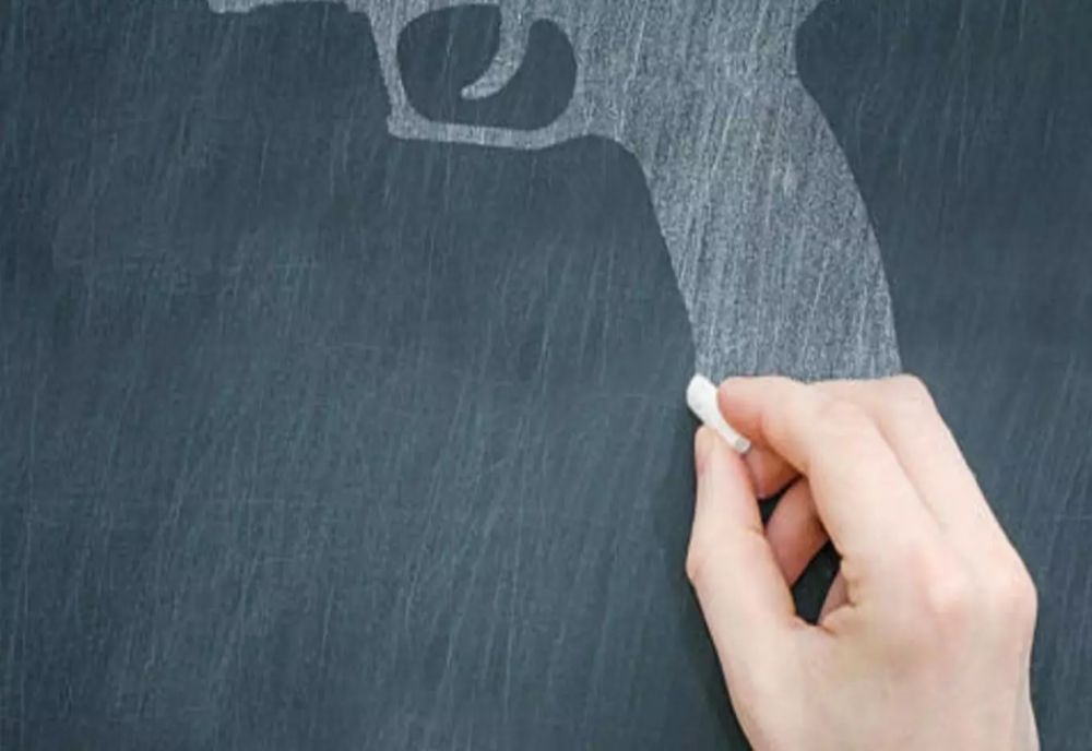 DECIZIE ISTORICĂ ÎN POLONIA: TRASUL CU ARMA DEVINE MATERIE OBLIGATORIE ÎN ȘCOLI