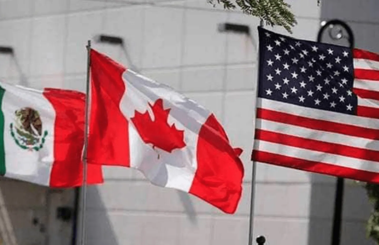 Canada impune din 8 septembrie suprataxe vamale unor produse americane