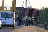 Tragedie pe autostrada M3 din Ungaria: 12 morți și zeci de răniți după răsturnarea unui autocar polonez
