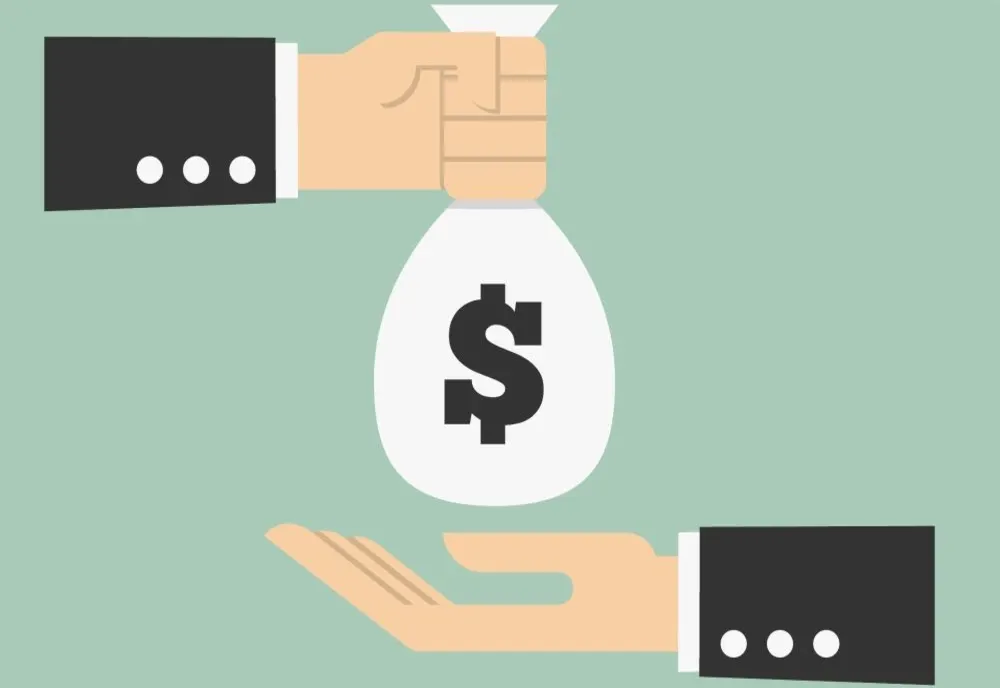 Cum scade salariul încasat de un muncitor, după noile măsuri fiscale, deși se majorează salariul minim