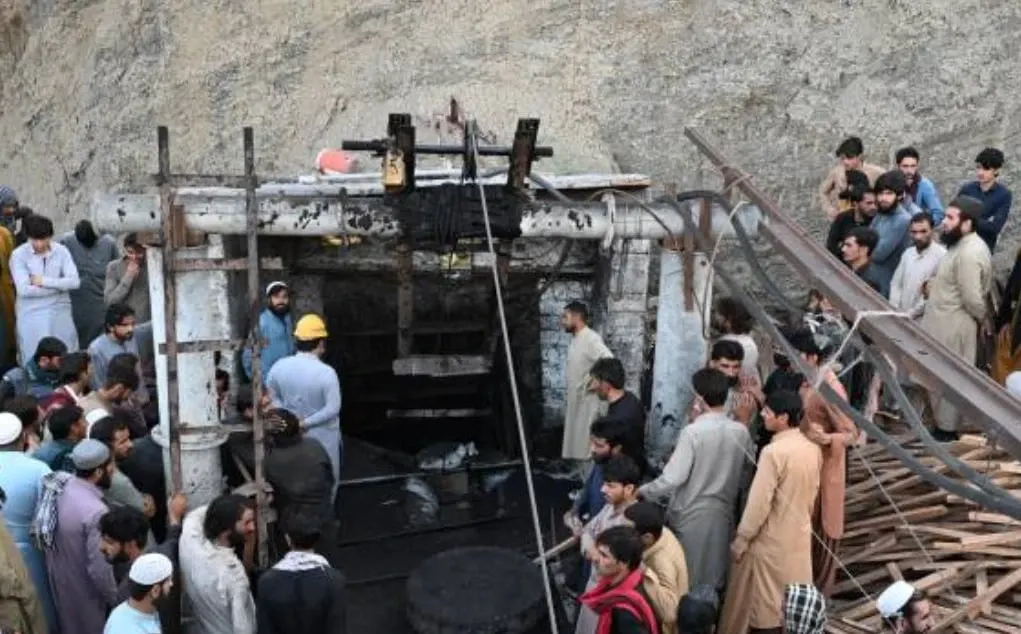 Dezastru la o mina din Pakistan (Profimedia)