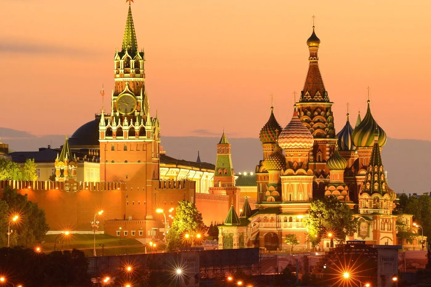 Rusia pune războiul pe primul loc în bugetul pentru 2027. Foto: Profimedia