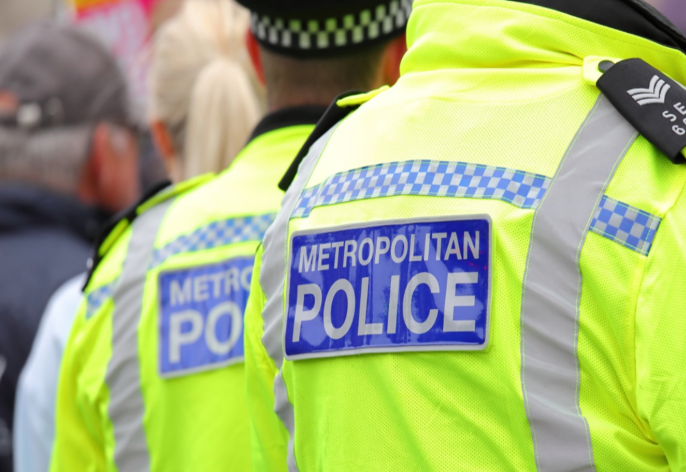 Un soldat al armatei britanice acuzat de terorism a evadat din închisoare