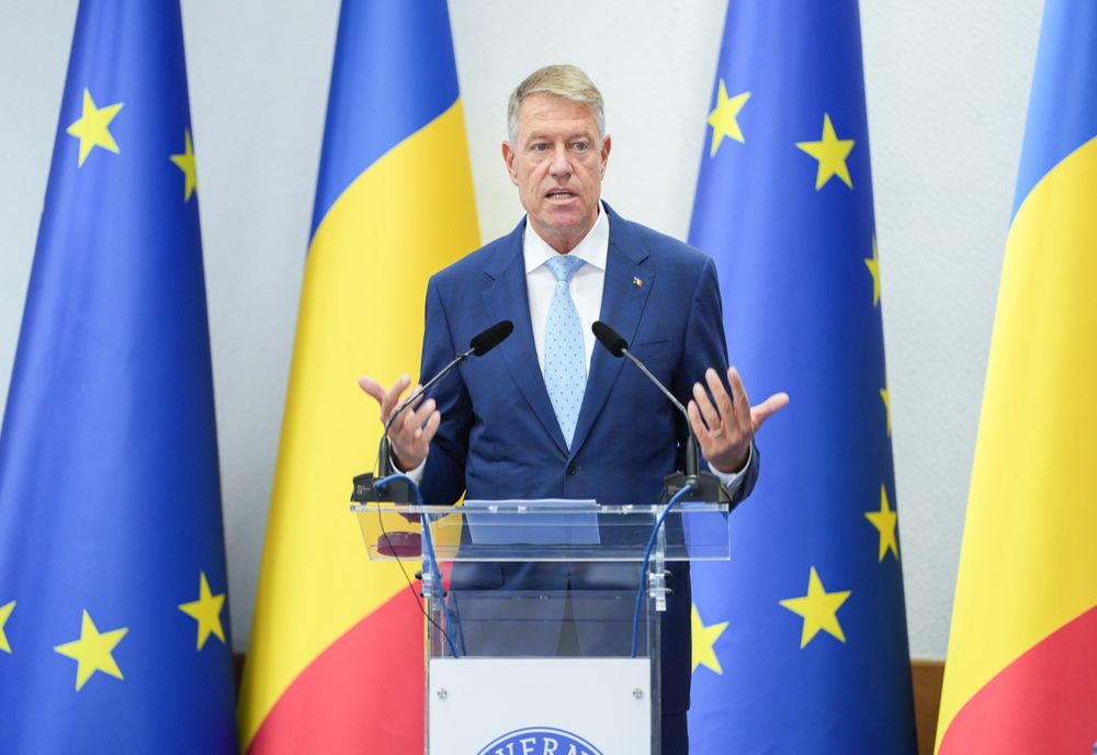 Klaus Iohannis: Războiul din Ucraina nu afectează doar suveranitatea poporului ucrainean, ci riscă să destabilizeze profund ordinea internaţională. Mesajul președintelui de Ziua Eroilor
